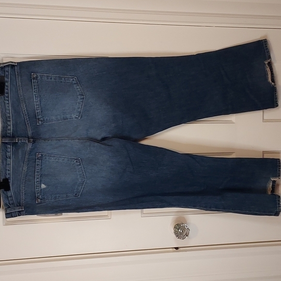 J Brand Aubrie Hight Rise Crop Boot in Adtonish Destruct - Picture 10 of 15